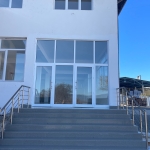 Дава се под наем Магазин в Разлог - 450 кв.м за 62962.56 € - Снимка #1