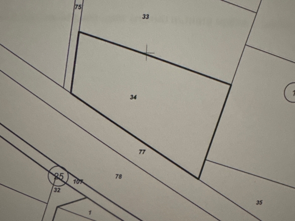 Земеделски имот в Казанлък -  кв.м за 2550 €/дка - Снимка #1