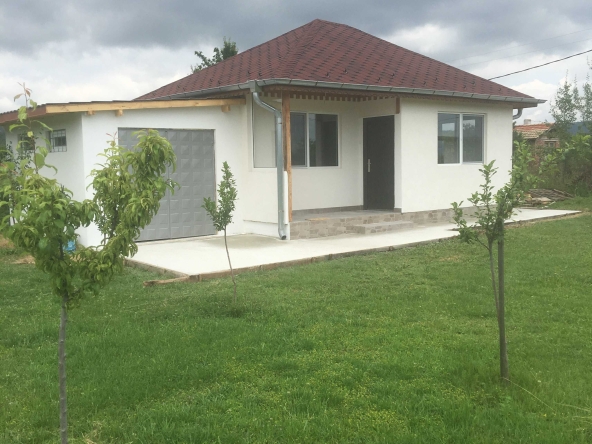 Къща в с. Горна махала, Област Пловдив - 52 кв.м за 568 €/кв.м - Снимка #1