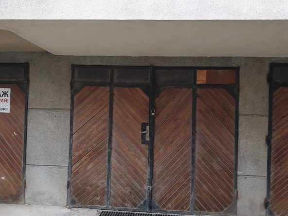 Дава се под наем Гараж / Паркомясто в Варна, Център - 16 кв.м за 102 € - Снимка #1