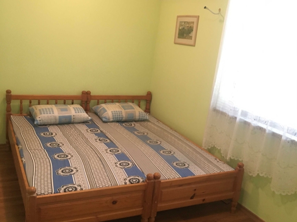 Дава се под наем Двустаен апартамент в Варна, Колхозен пазар - 50 кв.м за 255 € - Снимка #1