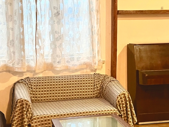 Дава се под наем Едностаен апартамент в Стара Загора, Център - 45 кв.м за 178.5 € - Снимка #1