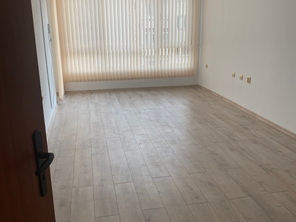 Двустаен апартамент в Пловдив, Кючук Париж - 63 кв.м за 2064 €/кв.м - Снимка #1