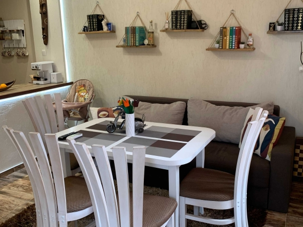 Дава се под наем Тристаен апартамент в Трявна - 78 кв.м за 110000 € - Снимка #1