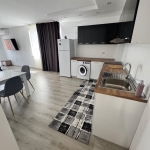 Дава се под наем Тристаен апартамент в Свиленград - 88 кв.м за 612 € - Снимка #1