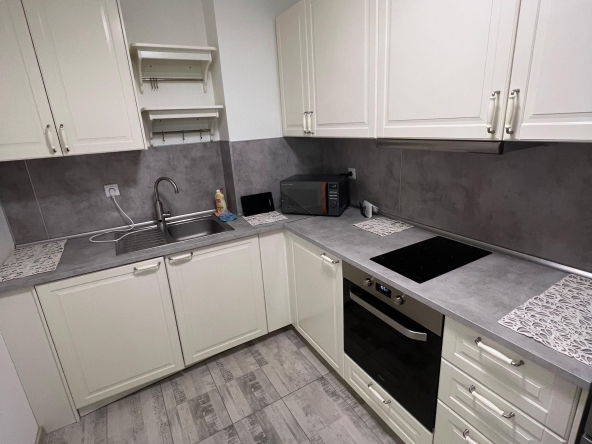 Дава се под наем Двустаен апартамент в Пловдив, Западен - 74 кв.м за 475 € - Снимка #1