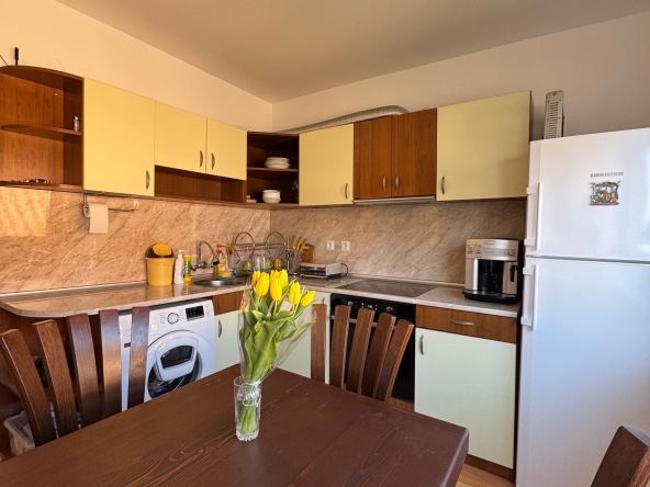 Дава се под наем Двустаен апартамент в Созопол - 60 кв.м за 2932.5 € - Снимка #1