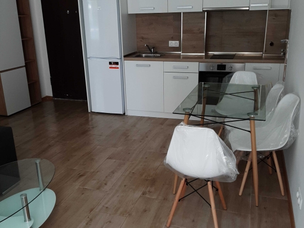 Дава се под наем Двустаен апартамент в София, Кръстова вада - 75 кв.м за 510 € - Снимка #1