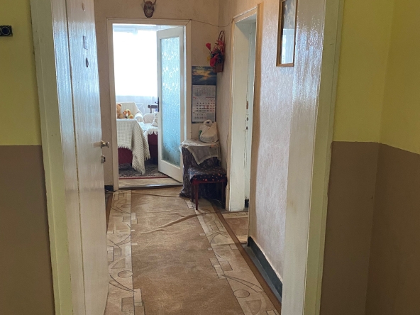 Двустаен апартамент в Търговище, Запад 2 - 63 кв.м за 1356 €/кв.м - Снимка #1