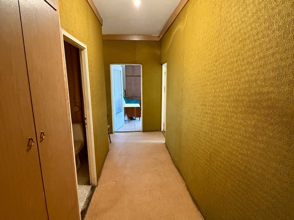 Тристаен апартамент в Асеновград - 93 кв.м за 932 €/кв.м - Снимка #1