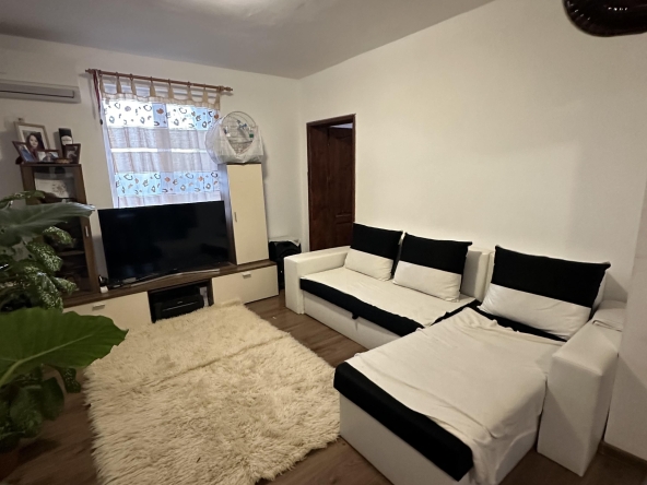 Къща в Бургас, Долно Езерово - 282 кв.м за 993 €/кв.м - Снимка #1