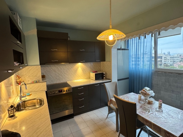 Тристаен апартамент в София, Дървеница - 100 кв.м за 2240 €/кв.м - Снимка #1