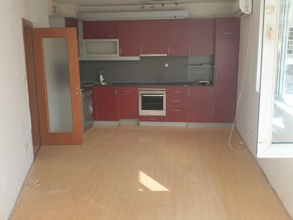 Тристаен апартамент в София, Белите брези - 81 кв.м за 3500 €/кв.м - Снимка #1