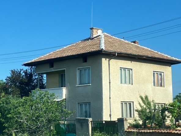 Къща в с. Беловица, Област Пловдив - 144 кв.м за 695 €/кв.м - Снимка #1