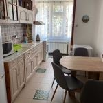 Тристаен апартамент в Ямбол, Васил Левски - 90 кв.м за 1456 €/кв.м - Снимка #1