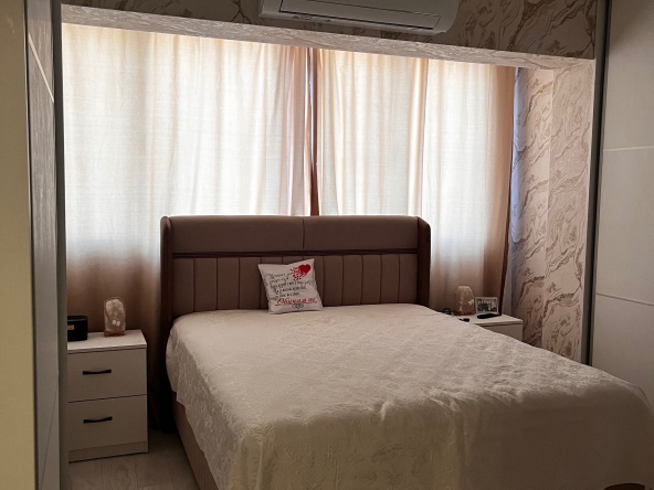 Двустаен апартамент в Бургас, Меден рудник - зона В - 72 кв.м за 2223 €/кв.м - Снимка #1