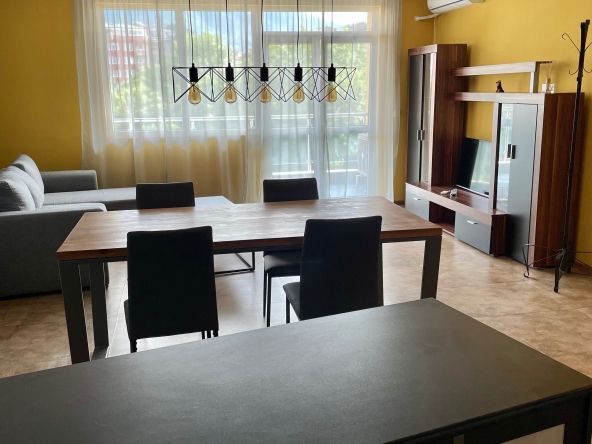 Дава се под наем Тристаен апартамент в София, Борово - 110 кв.м за 700 € - Снимка #1