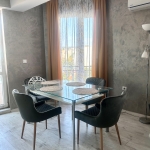 Дава се под наем Двустаен апартамент в Варна, Център - 70 кв.м за 433.5 € - Снимка #1