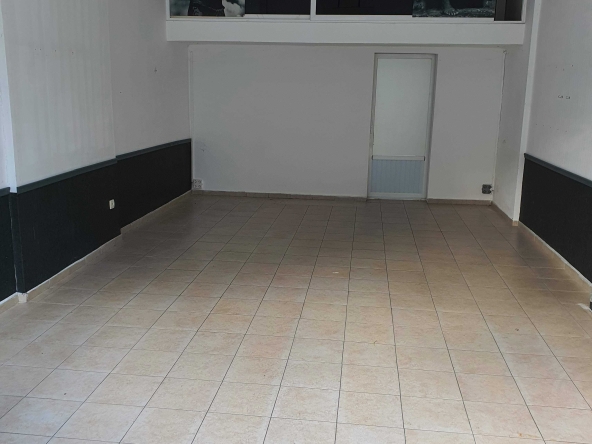 Дава се под наем Магазин в к.к. Слънчев бряг - 43 кв.м за 6000 € - Снимка #1