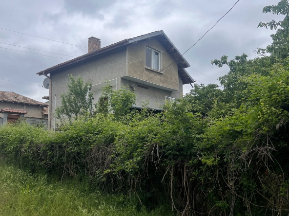 Къща в с. Могила, Област Шумен - 117 кв.м за 345 €/кв.м - Снимка #1