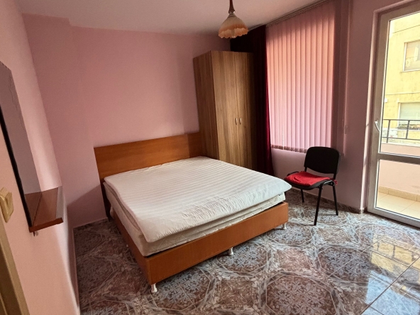 Дава се под наем Двустаен апартамент в Варна, Трошево - 65 кв.м за 382.5 € - Снимка #1