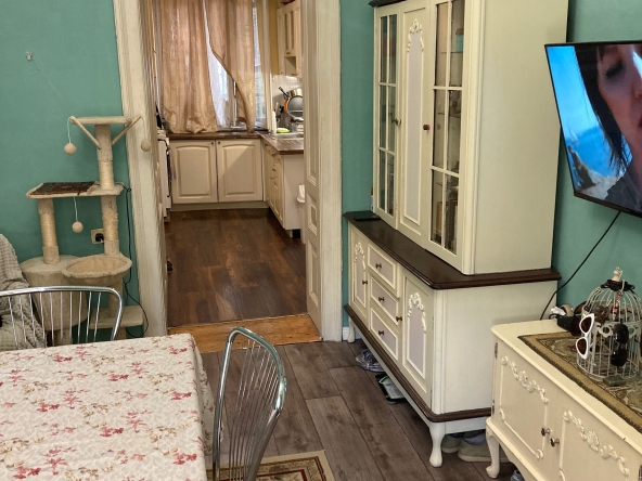 Етаж от къща в Русе, Център - 155 кв.м за 1284 €/кв.м - Снимка #1