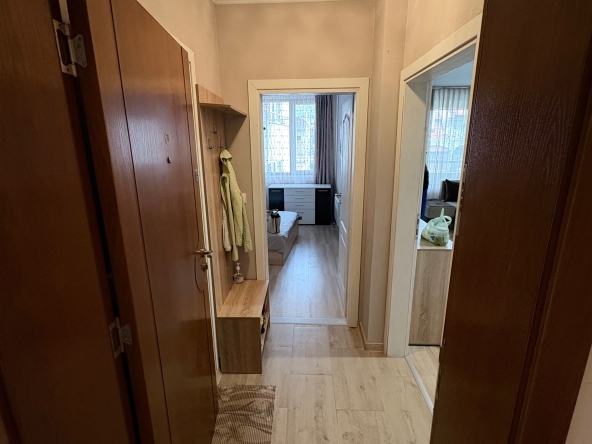 Дава се под наем Двустаен апартамент в Велинград - 60 кв.м за 229.5 € - Снимка #1