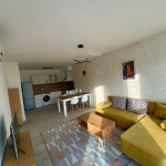 Дава се под наем Двустаен апартамент в Асеновград - 60 кв.м за 306 € - Снимка #1