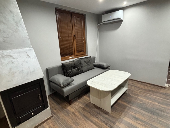 Дава се под наем Етаж от къща в с. Кокаляне, Област София-град - 60 кв.м за 433.5 € - Снимка #1