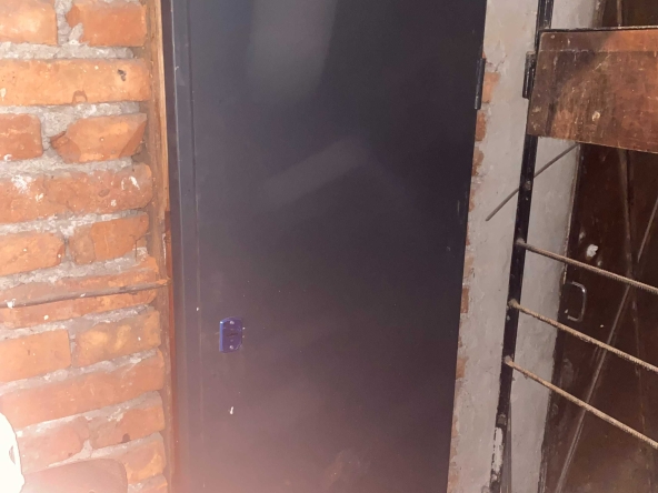 Дава се под наем Склад в София, Медицинска академия - 4 кв.м за 25.5 € - Снимка #1