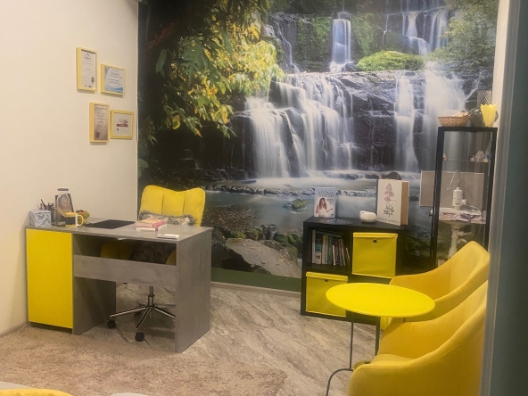 Дава се под наем Офис в Пловдив, Христо Смирненски - 20 кв.м за 250 € - Снимка #1