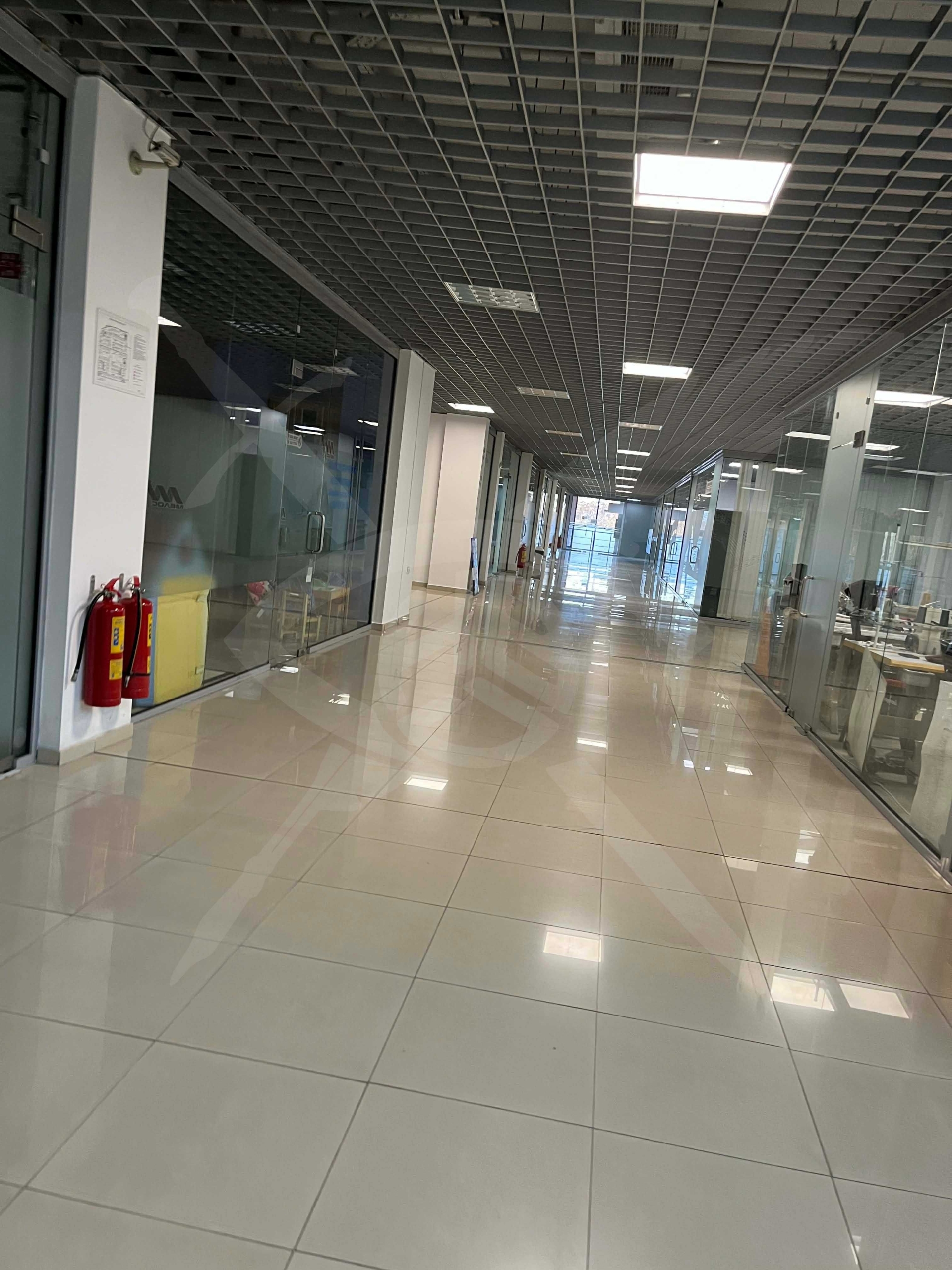 Дава се под наем Магазин в Пловдив, Каменица 1 - 30 кв.м за 25535.19 € - Снимка #1