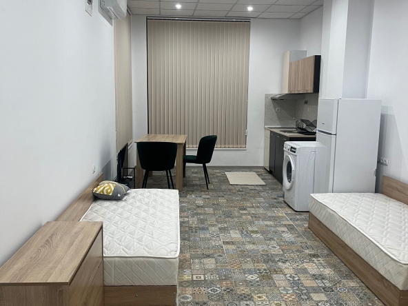 Дава се под наем Едностаен апартамент в Свиленград - 32 кв.м за 357 € - Снимка #1