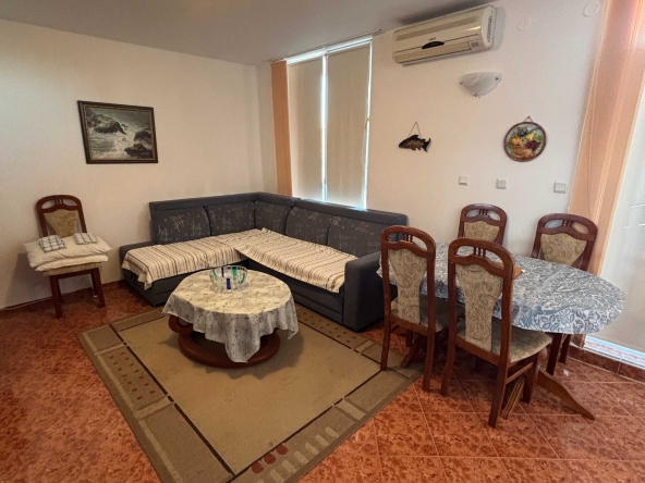 Двустаен апартамент в к.к. Слънчев бряг - 66 кв.м за 755 €/кв.м - Снимка #1