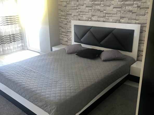 Тристаен апартамент в Хасково, Любен Каравелов - 81 кв.м за 1050 €/кв.м - Снимка #1