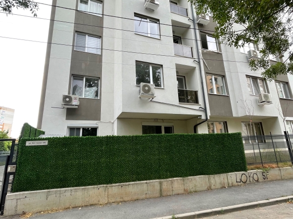 Двустаен апартамент в София, 7-ми 11-ти километър - 59 кв.м за 1582 €/кв.м - Снимка #1