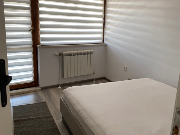 Дава се под наем Двустаен апартамент в Плевен, Широк център - 74 кв.м за 448.8 € - Снимка #1