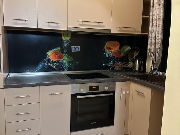 Дава се под наем Етаж от къща в с. Тополи, Област Варна - 120 кв.м за 498.27 € - Снимка #1