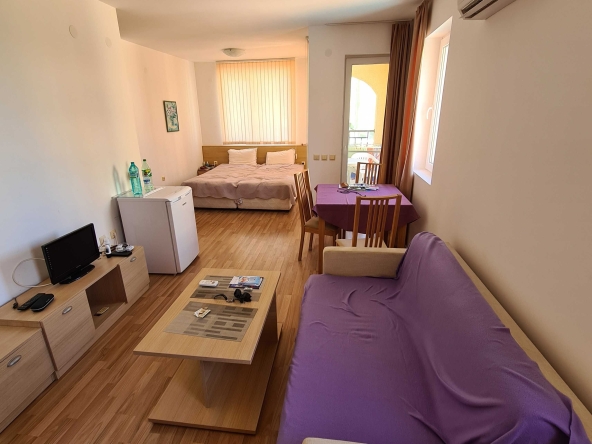 Дава се под наем  в Несебър - 42 кв.м за 498.27 € - Снимка #1