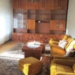 Дава се под наем Тристаен апартамент в Пловдив, Изгрев - 88 кв.м за 474.3 € - Снимка #1