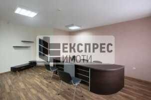 Дава се под наем Офис в Варна, Център - 56 кв.м за 488.58 € - Снимка #1