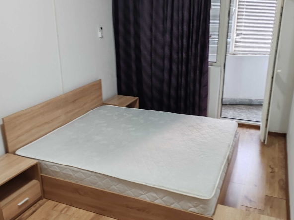 Дава се под наем Тристаен апартамент в Обзор - 80 кв.м за 484.5 € - Снимка #1