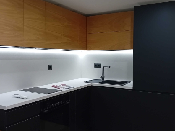 Едностаен апартамент в София, Център - 38 кв.м за 5790 €/кв.м - Снимка #1