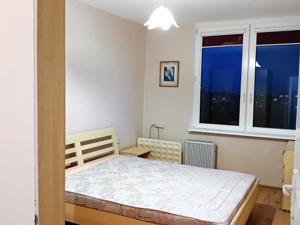 Дава се под наем Двустаен апартамент в София, Люлин 2 - 60 кв.м за 459 € - Снимка #1