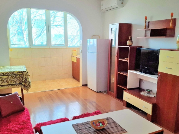 Дава се под наем Двустаен апартамент в София, Люлин 3 - 50 кв.м за 428.91 € - Снимка #1