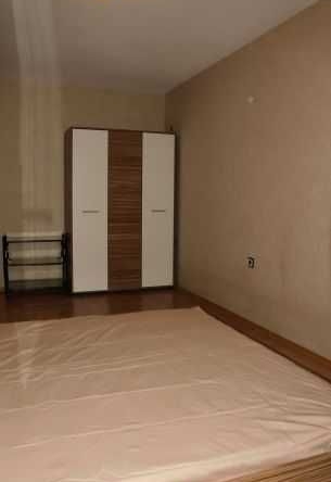 Дава се под наем Двустаен апартамент в Бургас, Център - 60 кв.м за 185 € - Снимка #1