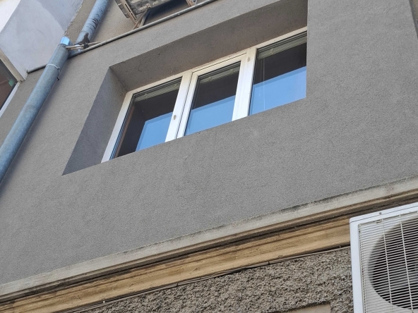 Тристаен апартамент в Шумен, Пазара - 75 кв.м за 1632 €/кв.м - Снимка #1