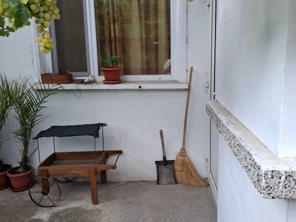 Къща в Нова Загора - 50 кв.м за 1020 €/кв.м - Снимка #1