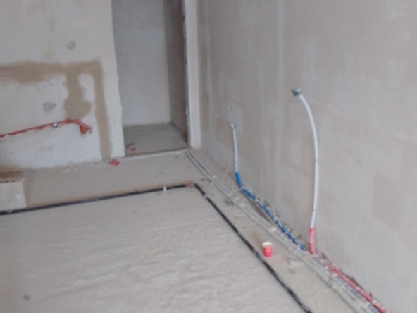 Четиристаен апартамент в Разград, Бели Лом - 110 кв.м за 649 €/кв.м - Снимка #1