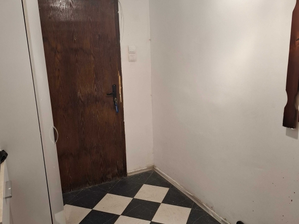 Едностаен апартамент в Радомир - 46 кв.м за 776 €/кв.м - Снимка #1